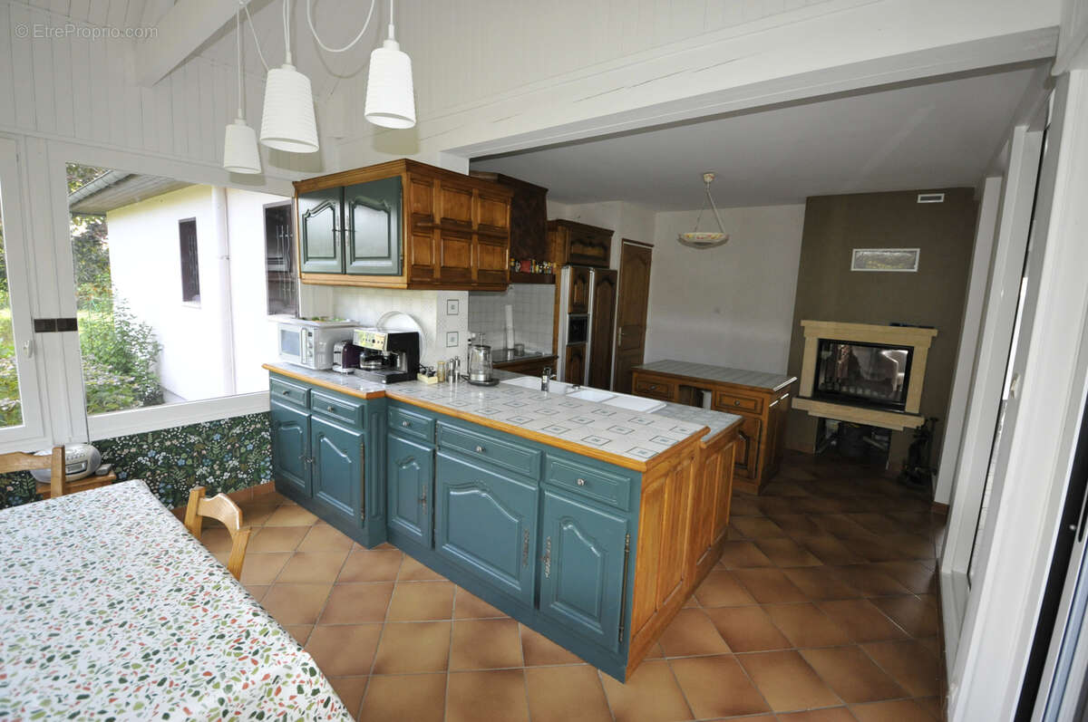 Maison à SAINT-PRIEST-SOUS-AIXE