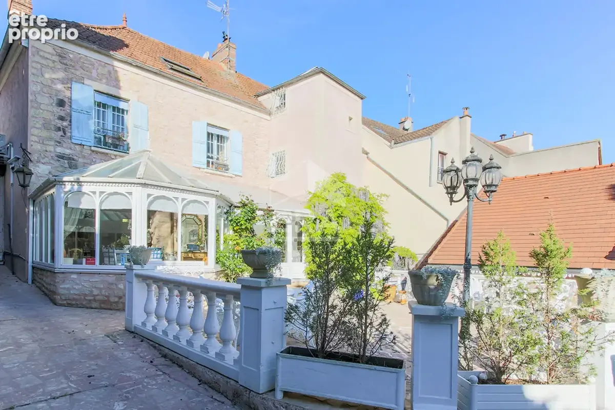 Maison à MAULE
