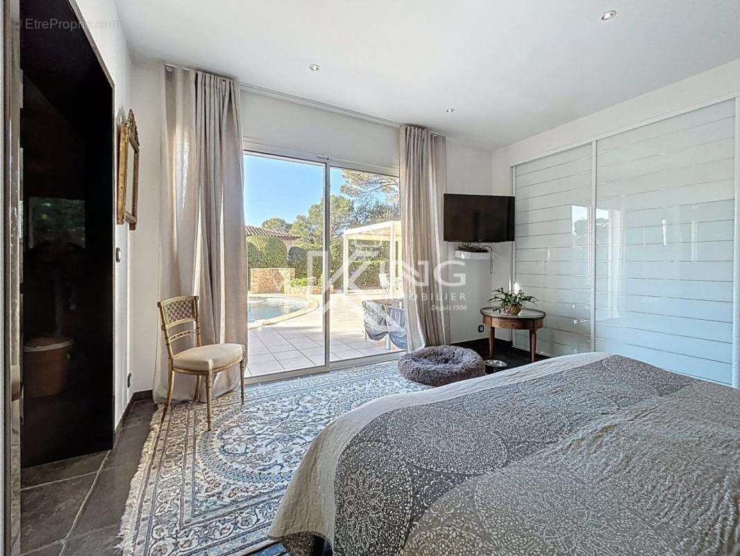 Maison à SAINT-RAPHAEL