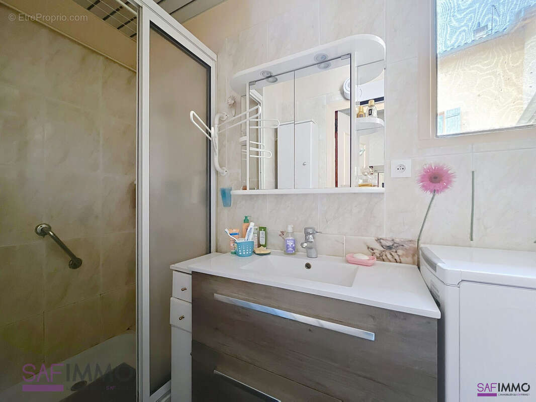 Appartement à OULLINS