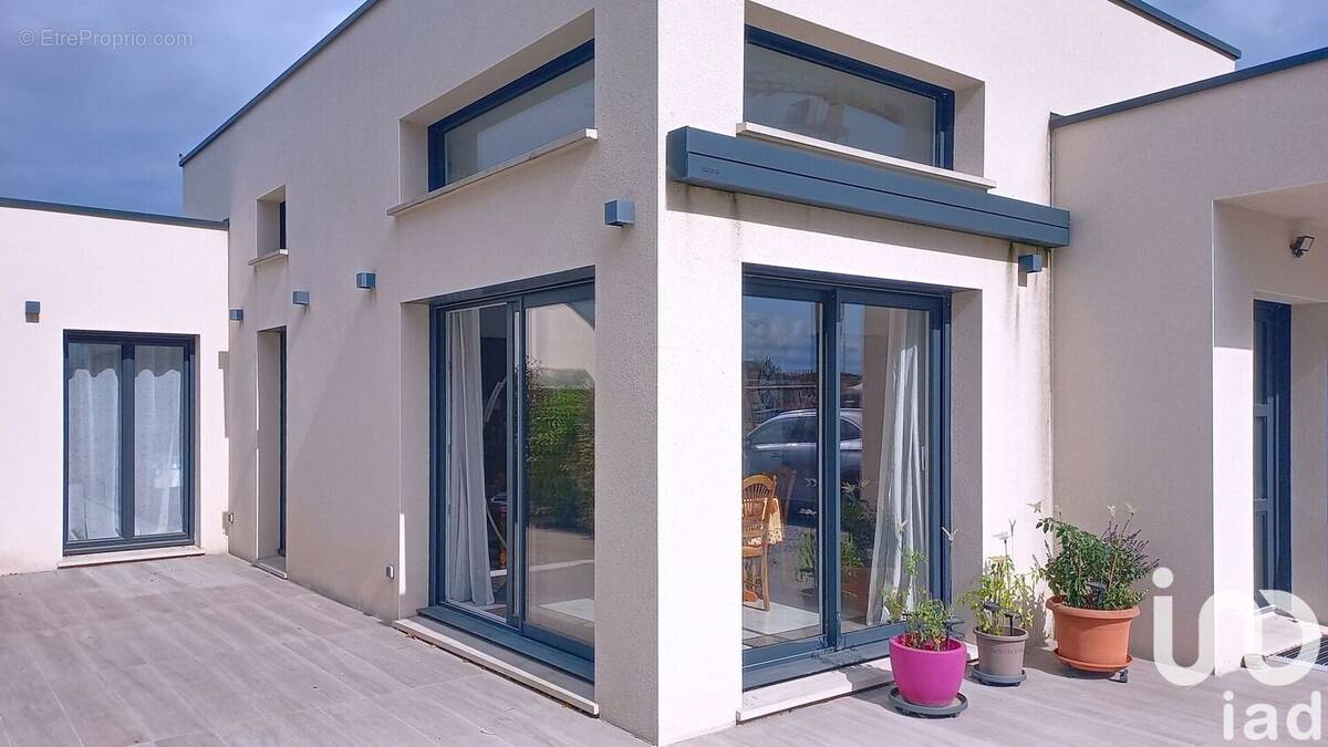 Photo 1 - Maison à BLAINVILLE-SUR-ORNE