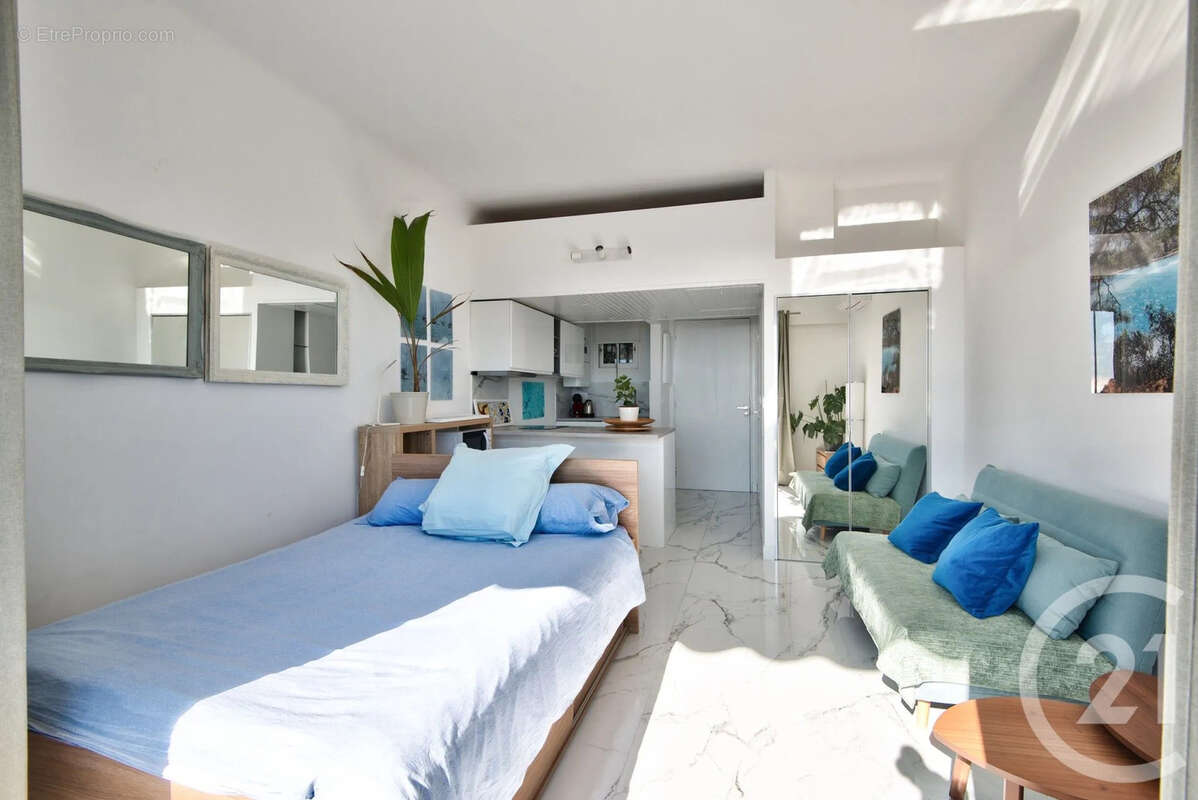 Appartement à VILLEFRANCHE-SUR-MER