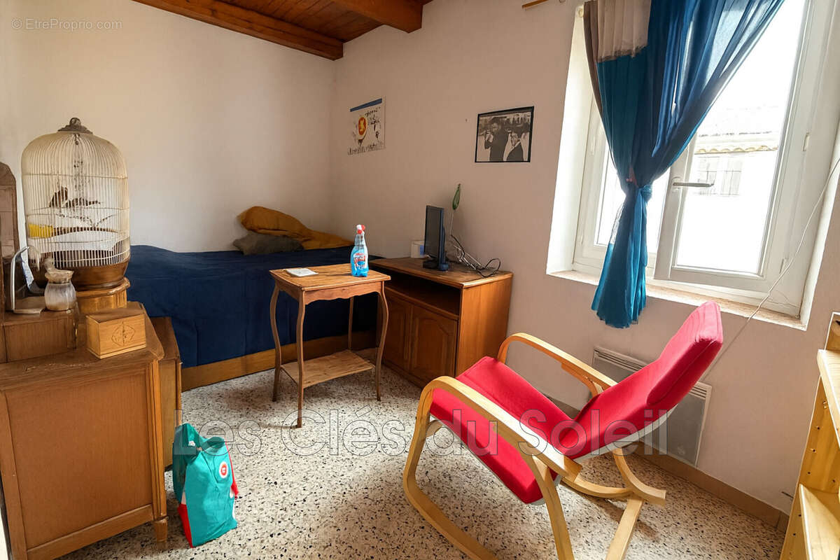 Maison à BESSE-SUR-ISSOLE