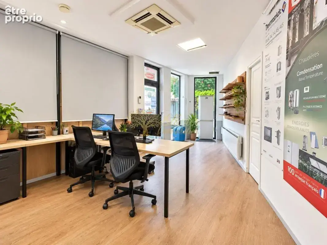 Local commercial avec garage et cour privative – Neuilly Plaisance - limite le Perreux sur Marne - photo 3