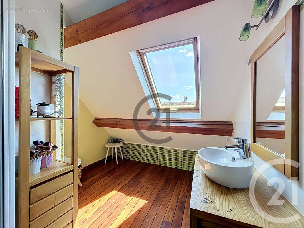 Maison 141 m² à Villeblevin  - photo 15