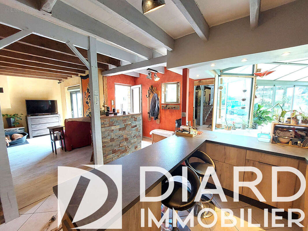 Maison 140 m² - Campagne ETRELLES - Terrain de 3400 m² - photo 7
