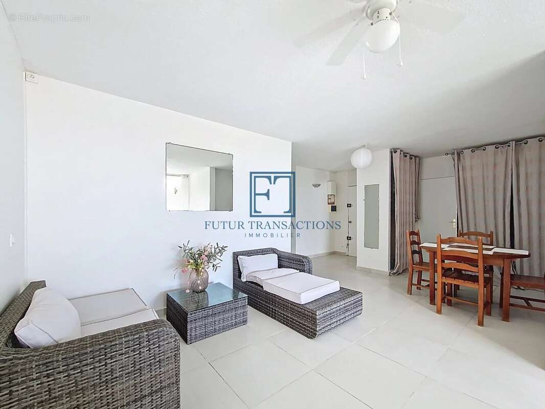 Appartement à LE GOSIER