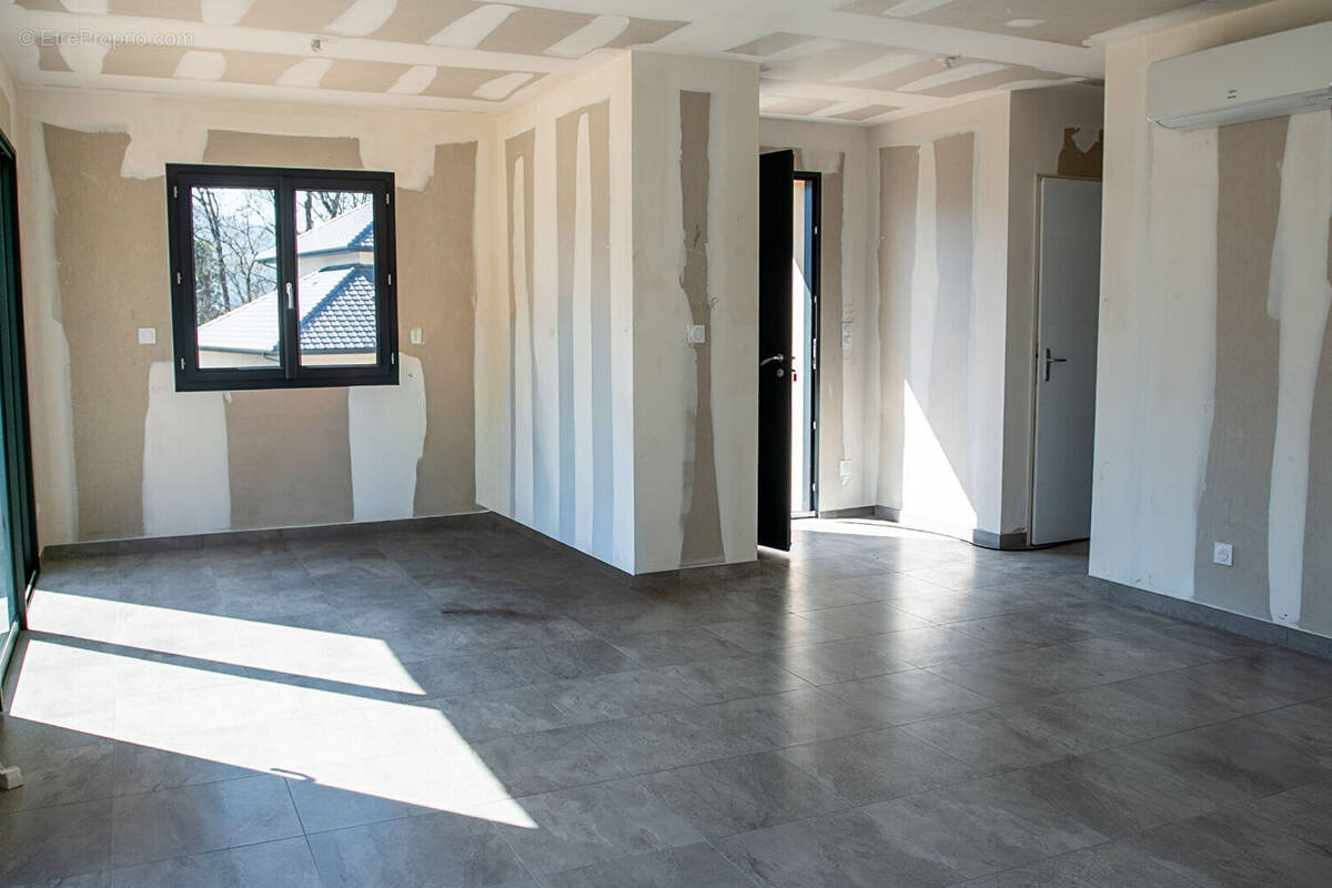 Maison à LA BRIDOIRE