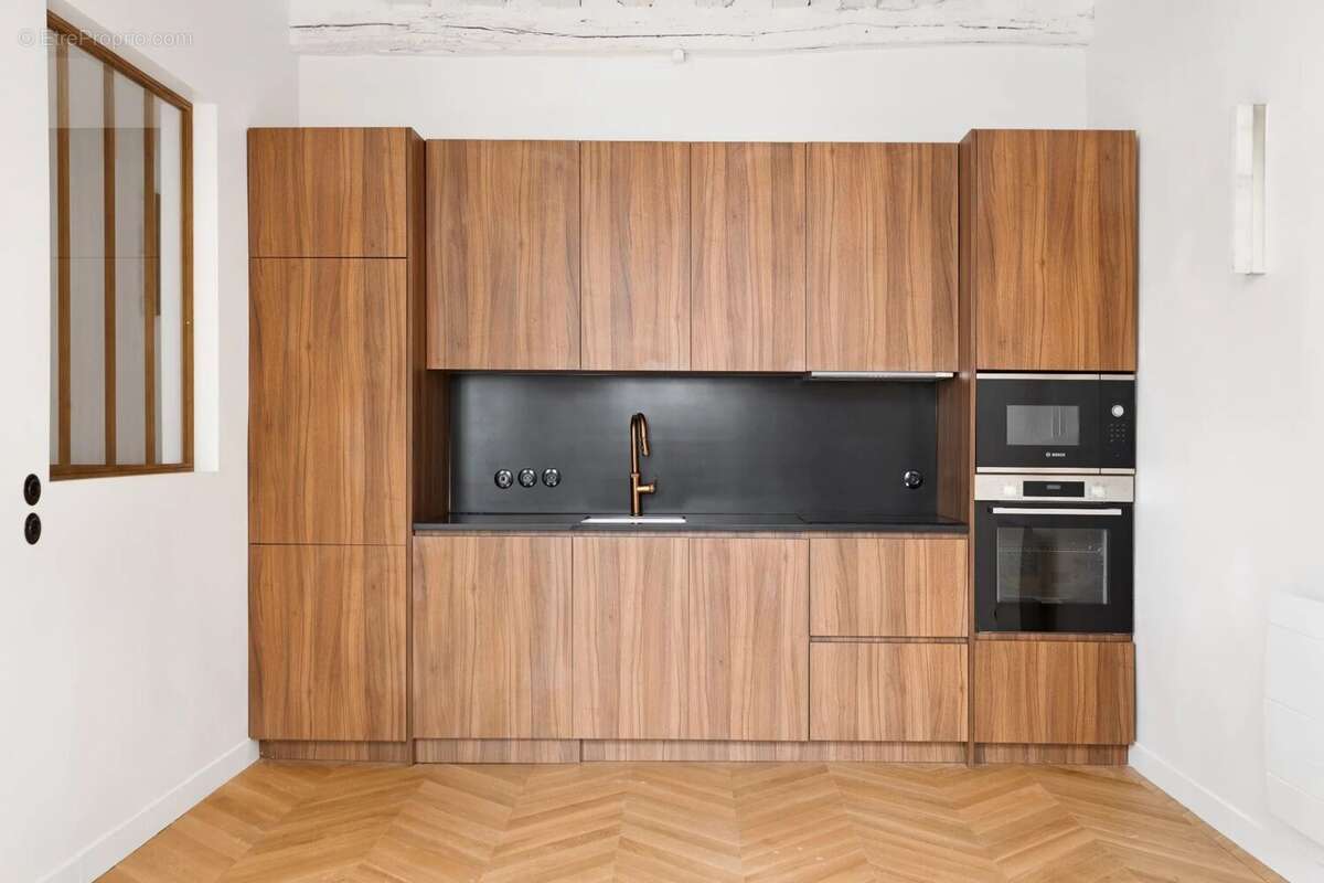 Appartement à PARIS-4E