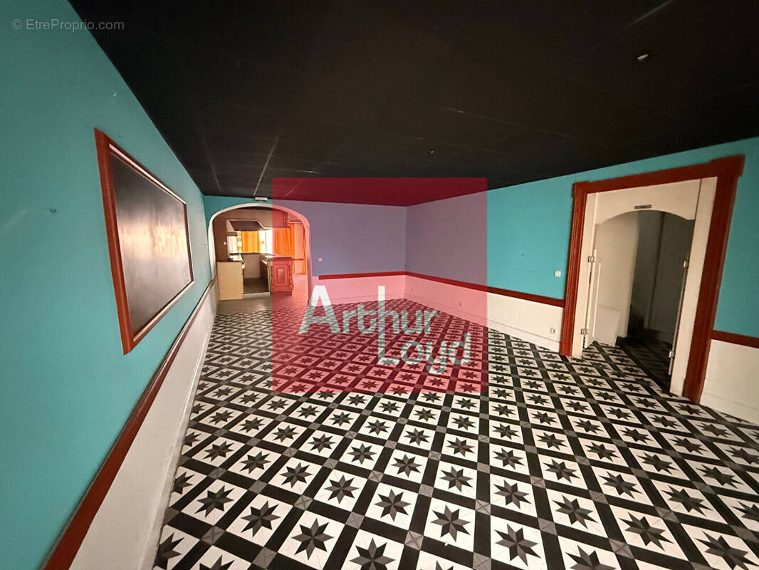 Commerce à BON-ENCONTRE