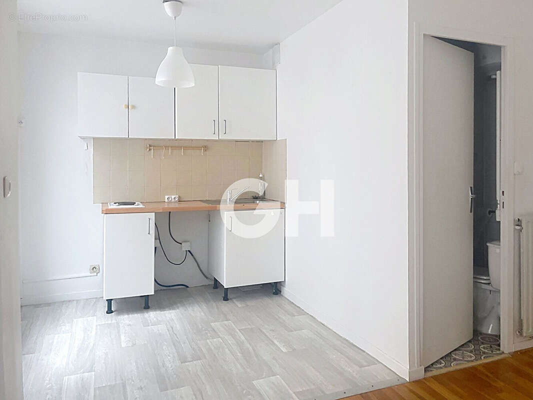 Appartement à PARIS-11E