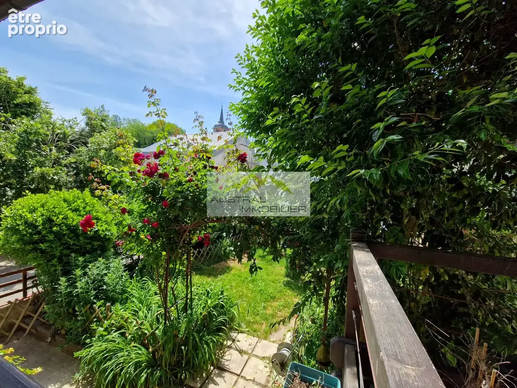 La Motte-Servolex - Maison T6 de 145 m2 avec jardin - photo 2