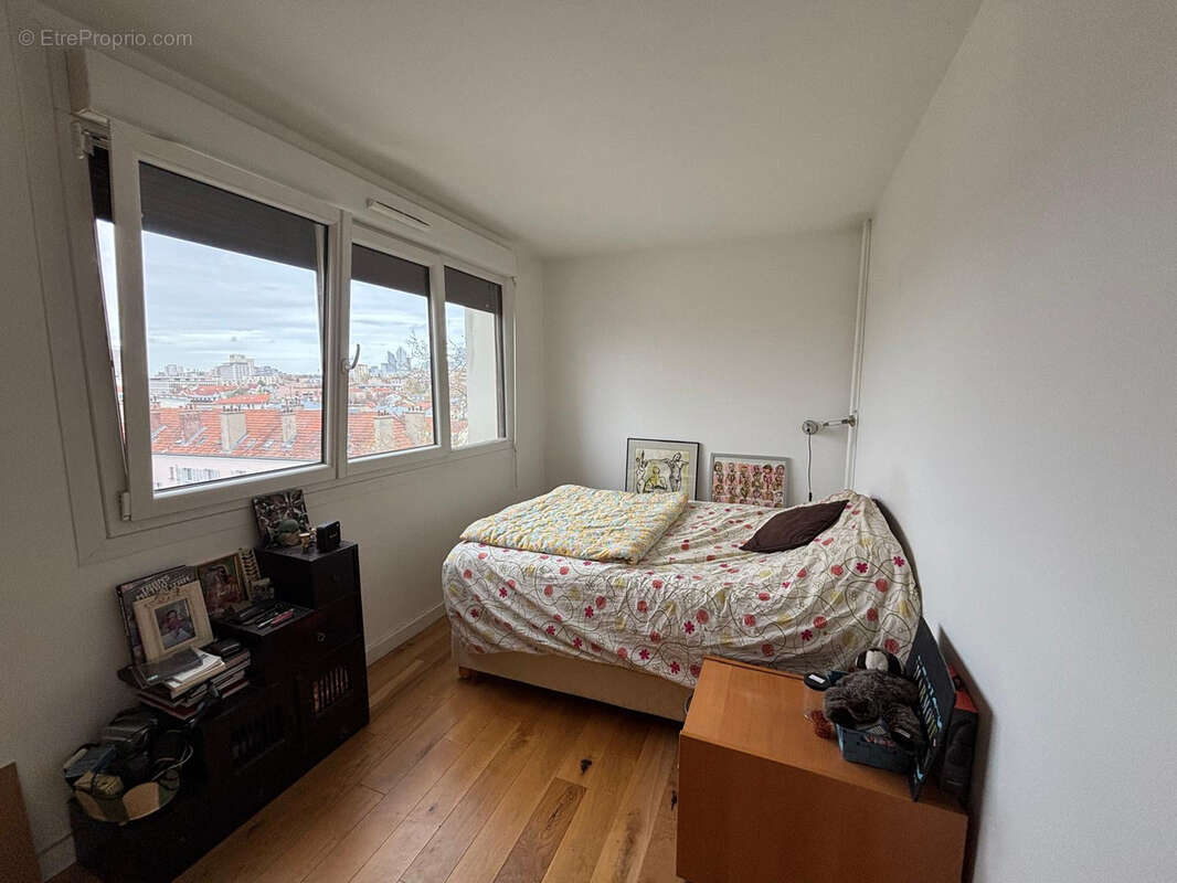 Appartement à NANTERRE