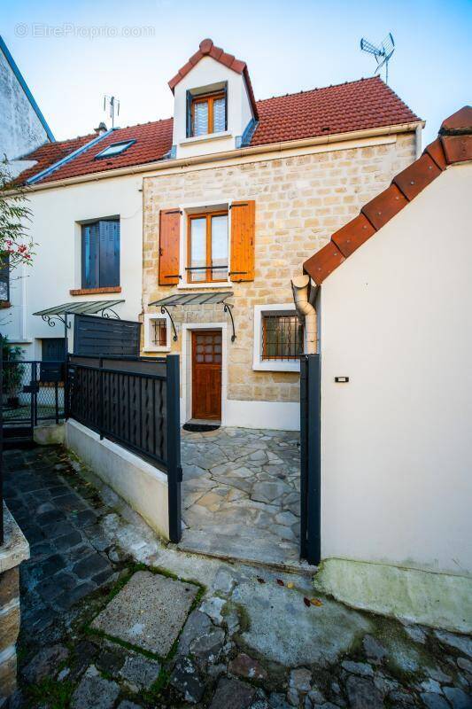 Maison à MONTESSON