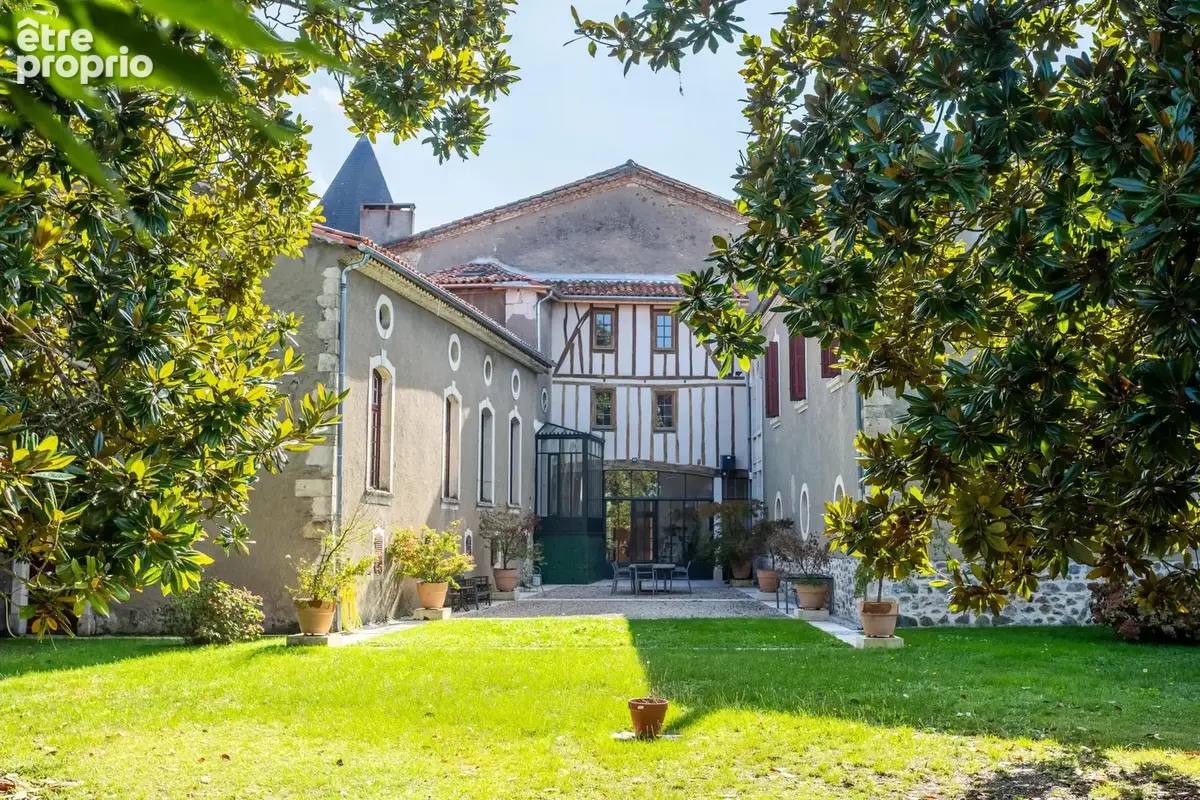 Château - Une situation magnifique et des intérieurs époustouflants - photo 20