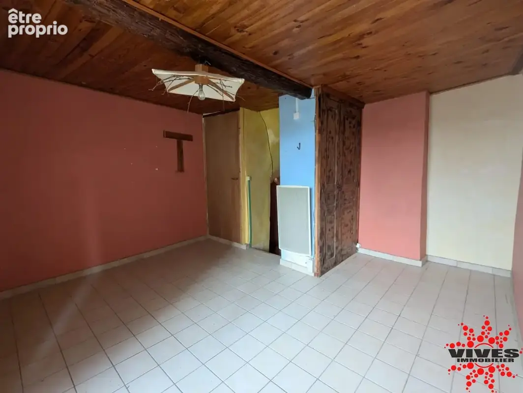 Alignan-du-Vent  Maison de village lumineuse avec balcons - photo 3