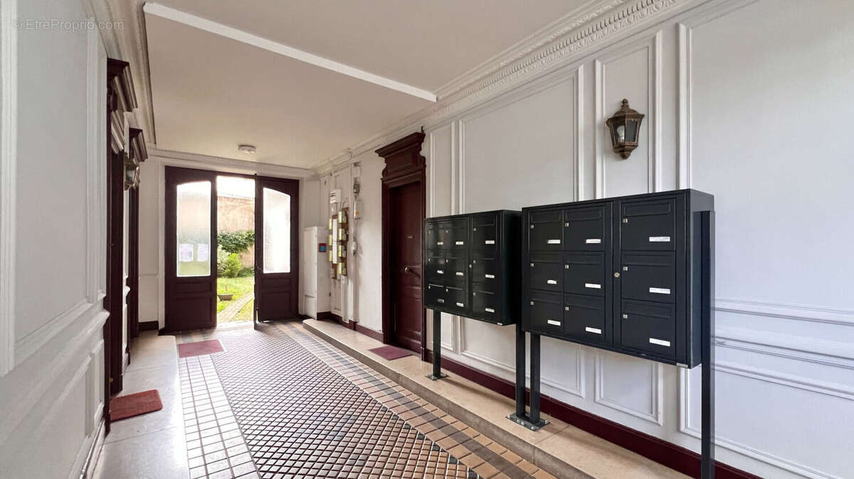 Appartement à CORBEIL-ESSONNES