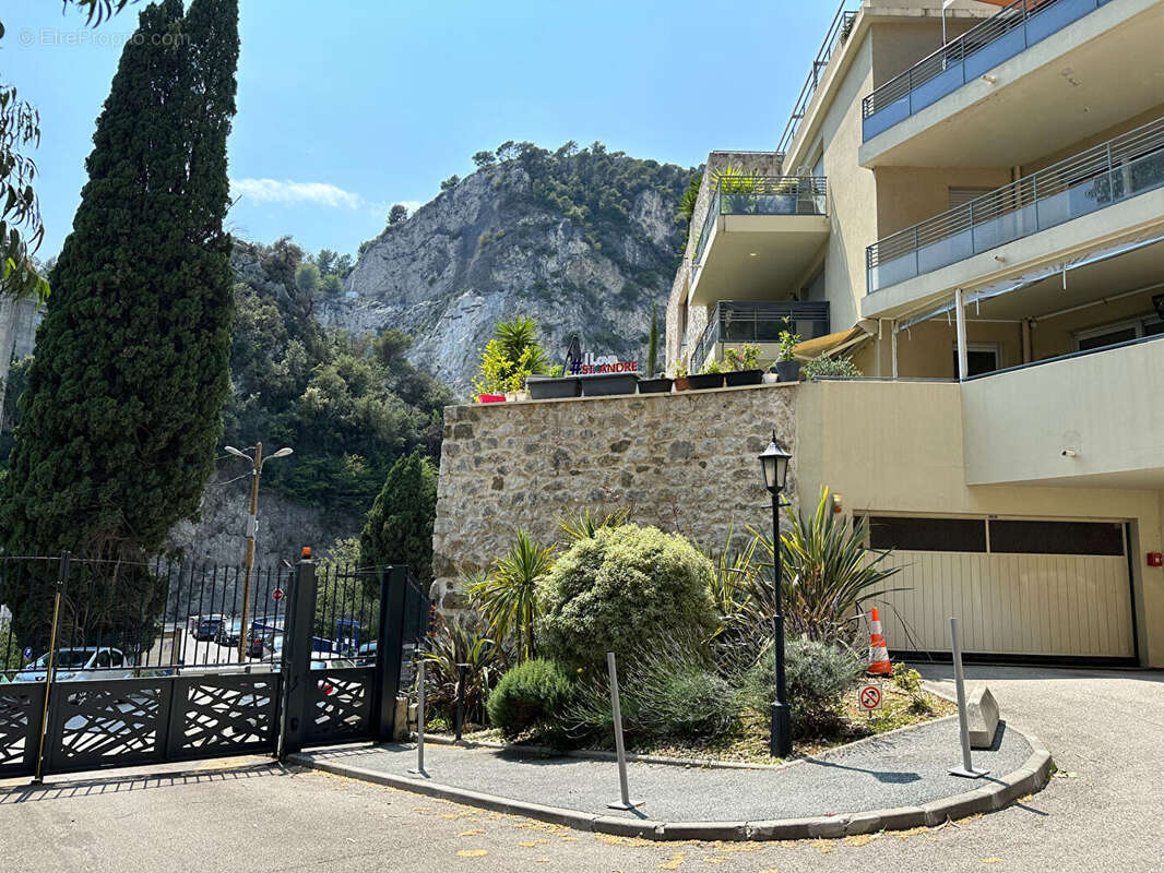 Appartement à SAINT-ANDRE-DE-LA-ROCHE