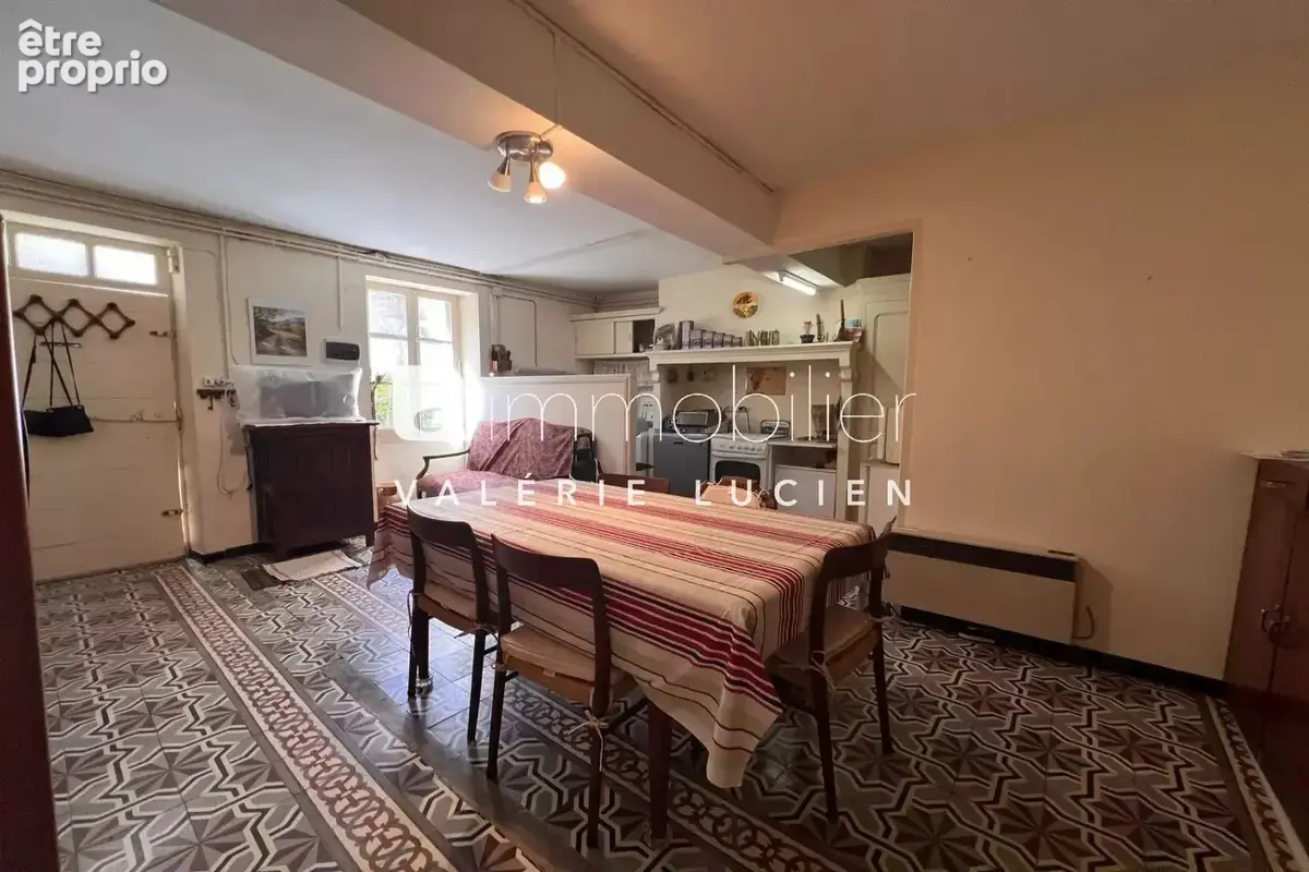 Maison de village avec jardin et dépendance – Nombreuses possibilités - photo 3