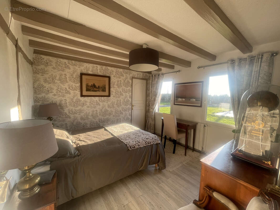 Maison à PONT-L'EVEQUE