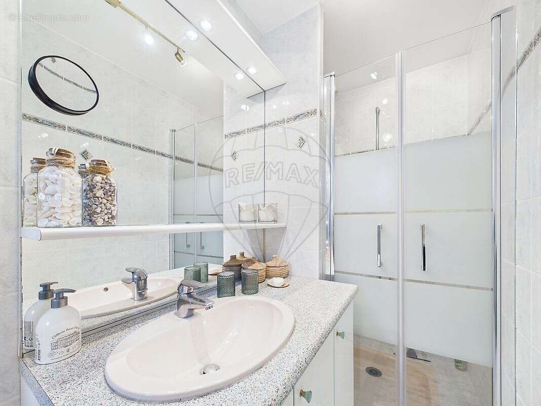 Maison à LES MATHES