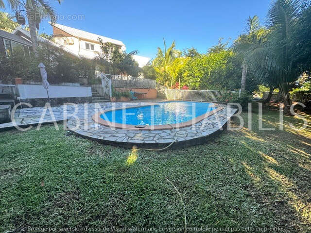 Maison à SAINT-JOSEPH