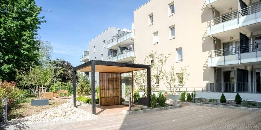 Appartement à RILLIEUX-LA-PAPE