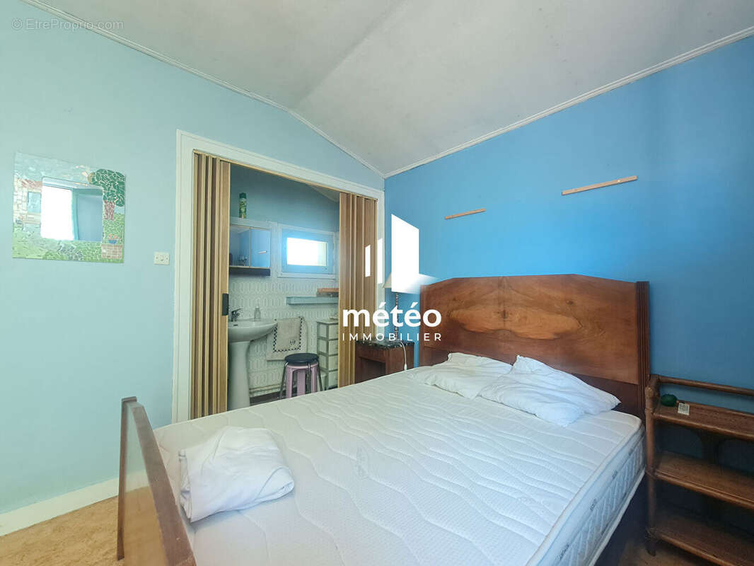 Maison au coeur du parc Clémenceau de la Grière ! - photo 5