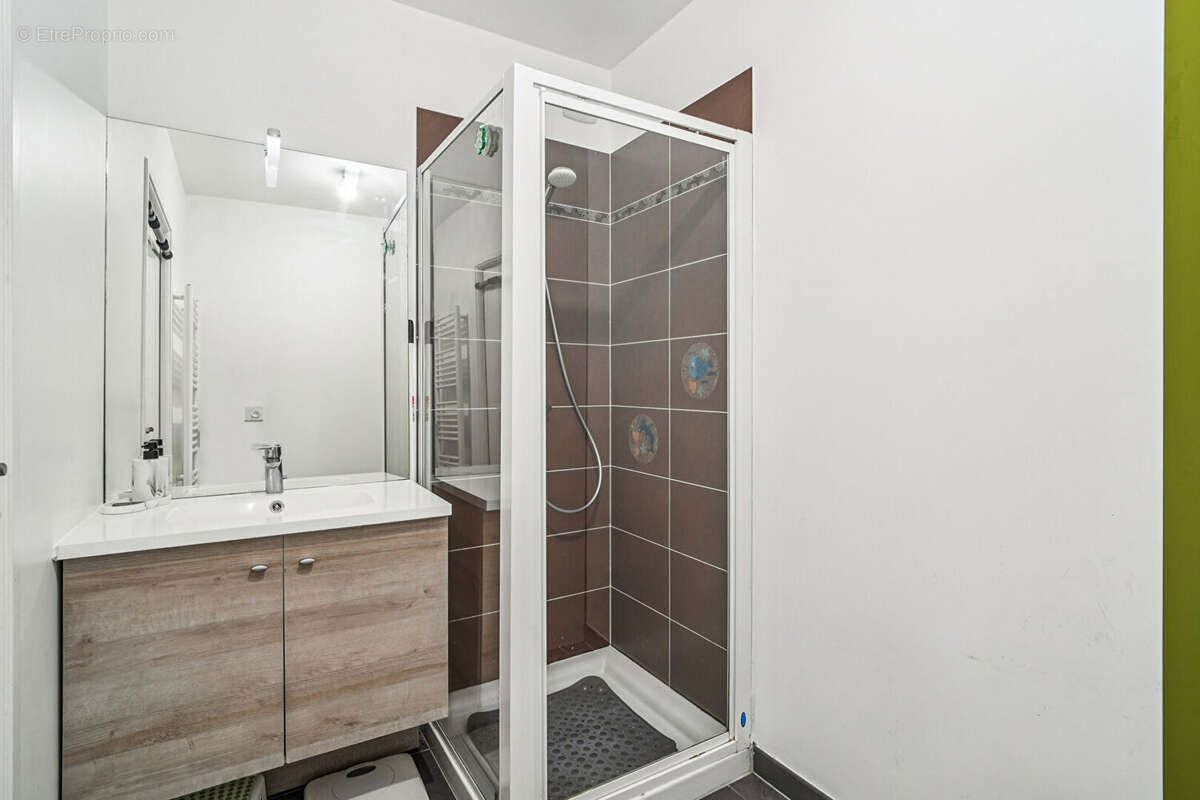 Appartement à NANTERRE