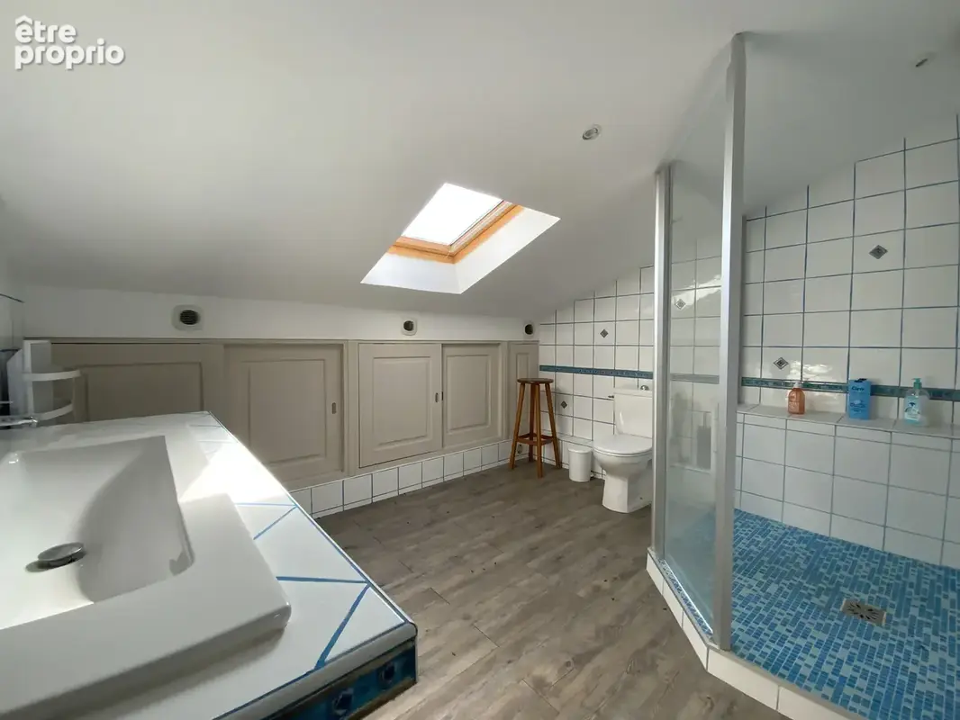 Propriété de 380 m2 avec vue panoramique sur les montagnes. - photo 14