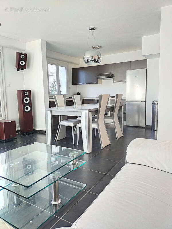 Appartement à SAINT-GRATIEN