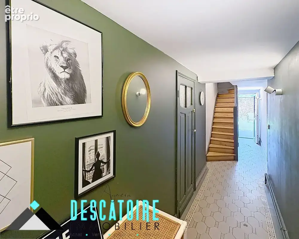 Maison familiale avec jardin et garages - photo 14