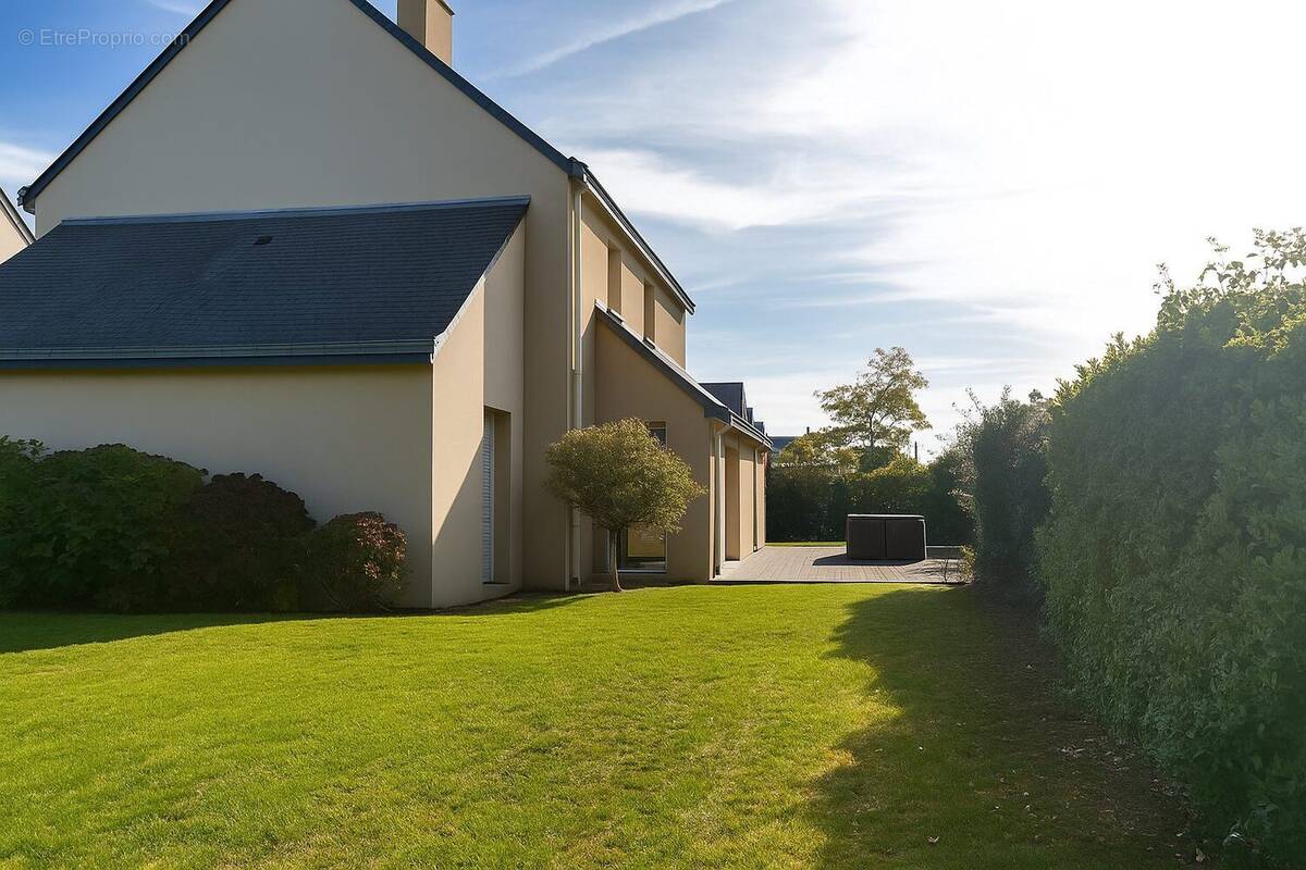 Maison à SAINT-BRIAC-SUR-MER