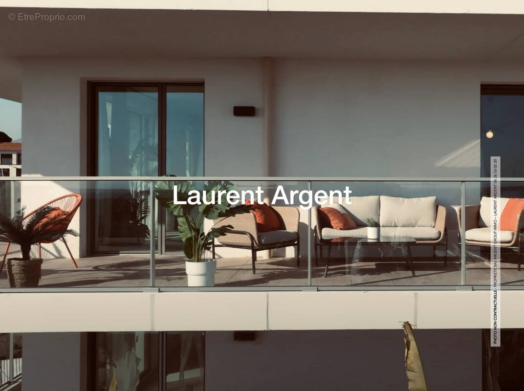 Appartement à LA LONDE-LES-MAURES