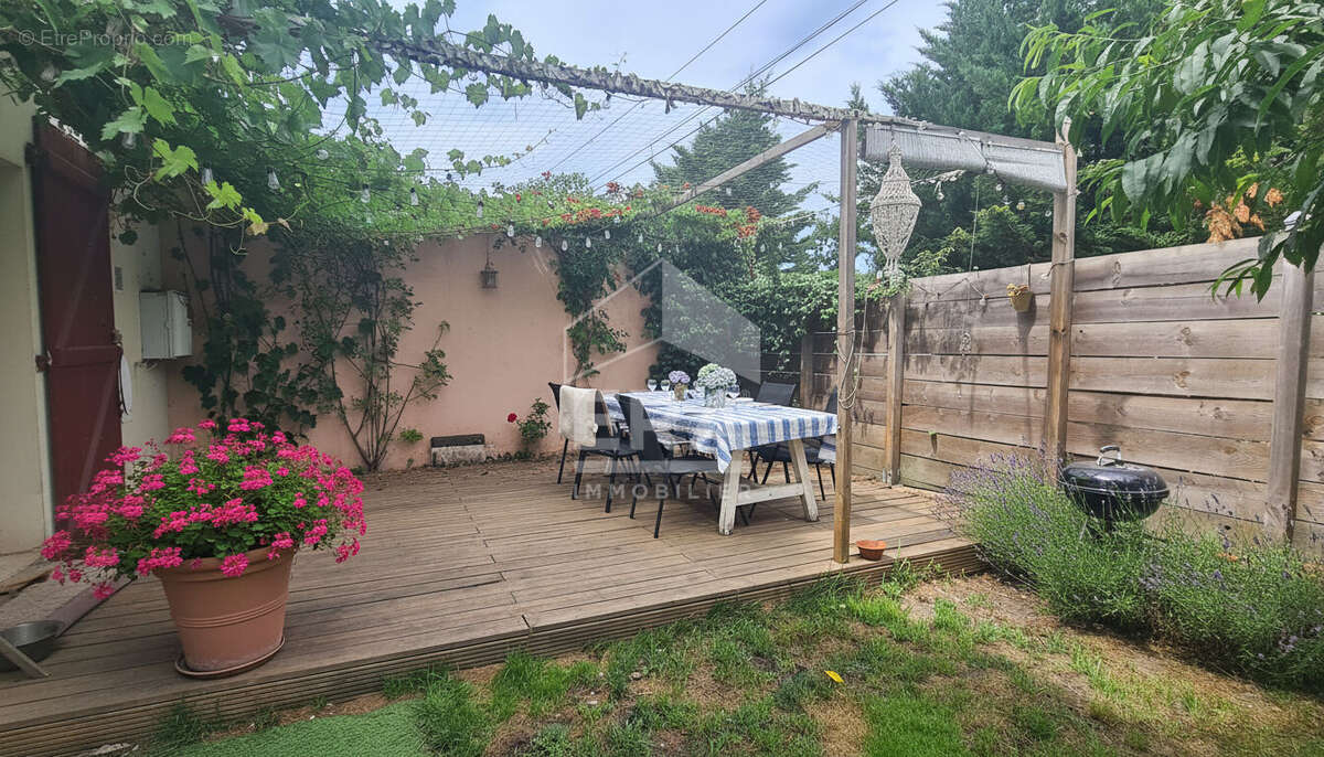 Appartement à BENESSE-MAREMNE