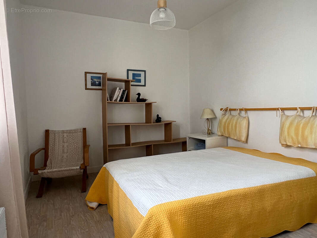 Maison à VAUX-SUR-MER