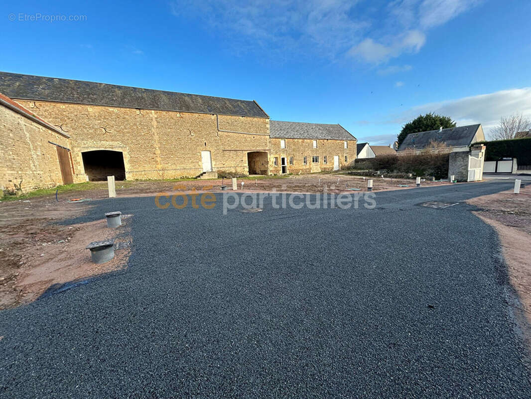 Maison à GRAINVILLE-SUR-ODON