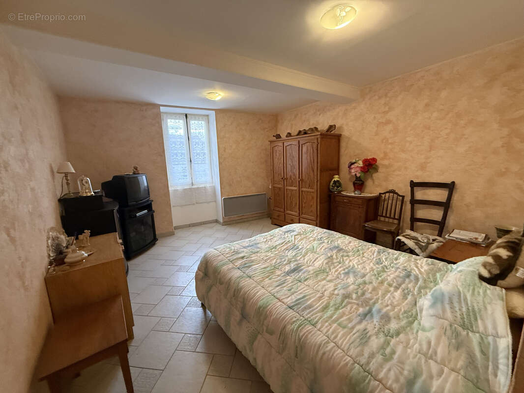 Maison à SAINT-PERE