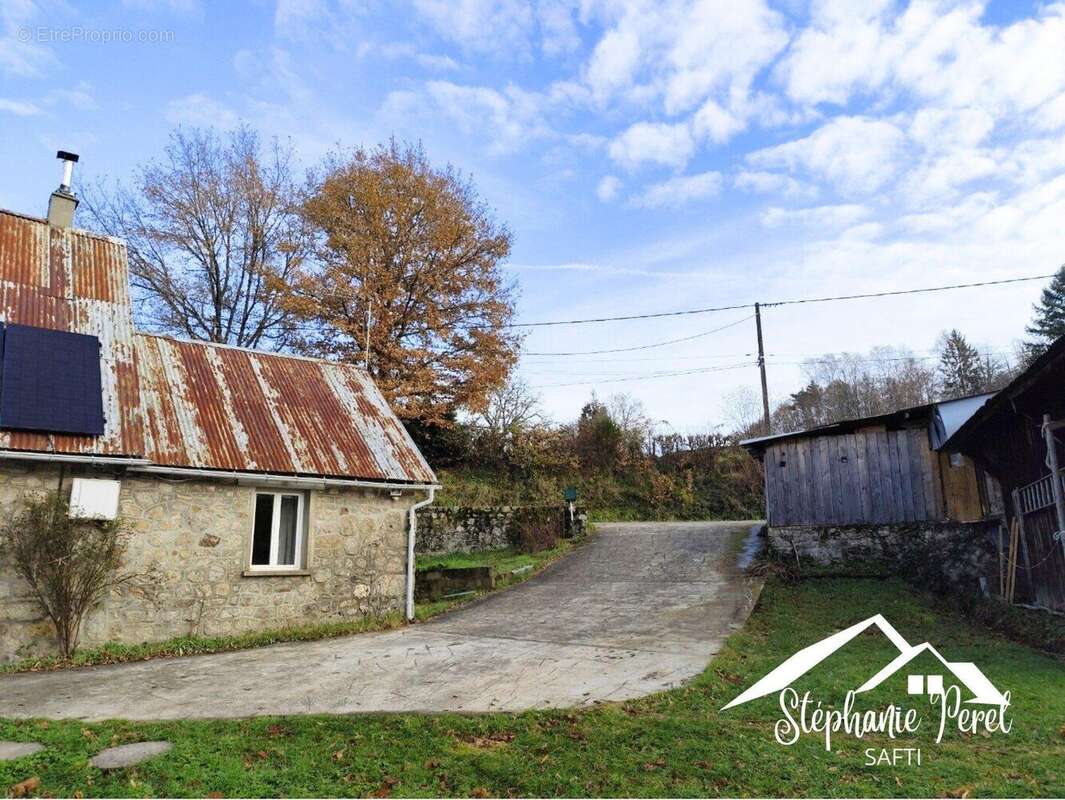 Photo 2 - Maison à COMBRESSOL