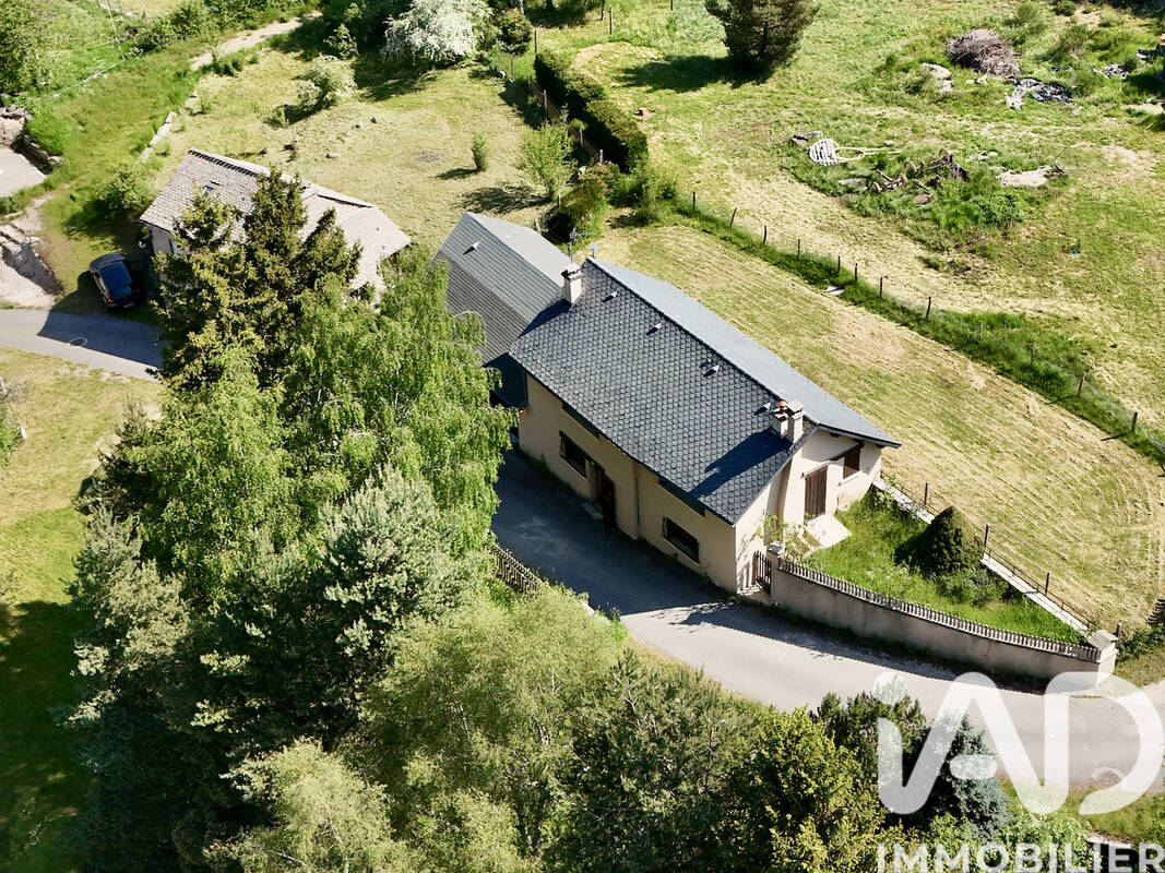 Photo 1 - Maison à AUMONT-AUBRAC