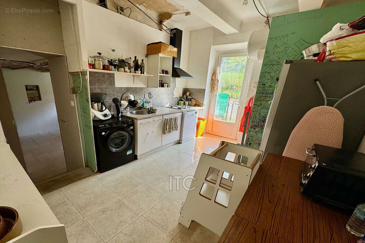 Maison à LA BOUILLADISSE