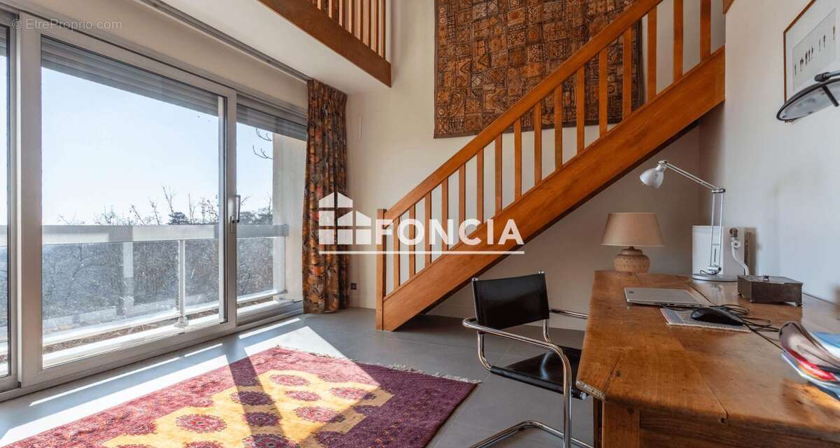 Maison à LE PLESSIS-ROBINSON