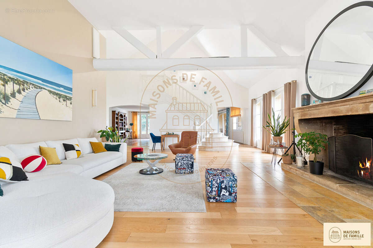 Maison à NOISY-LE-ROI