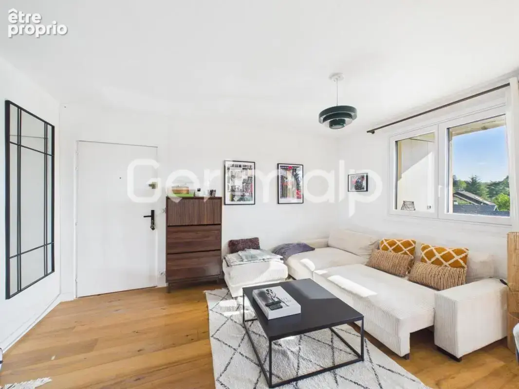 Vente - Appartement - 2 pièces + cuisine - 47,25 m² - 265 000 € - photo 4