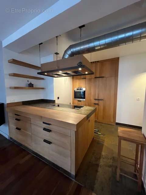 Appartement à MONTROUGE