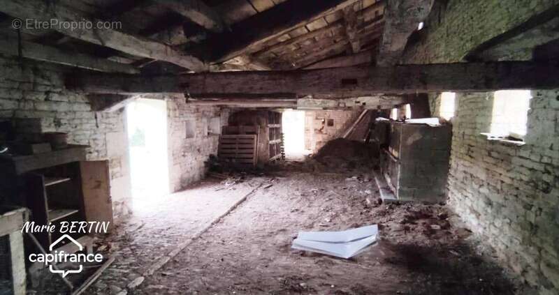 Grange à vendre 1 pièces SECONDIGNE SUR BELLE (79) - photo 3
