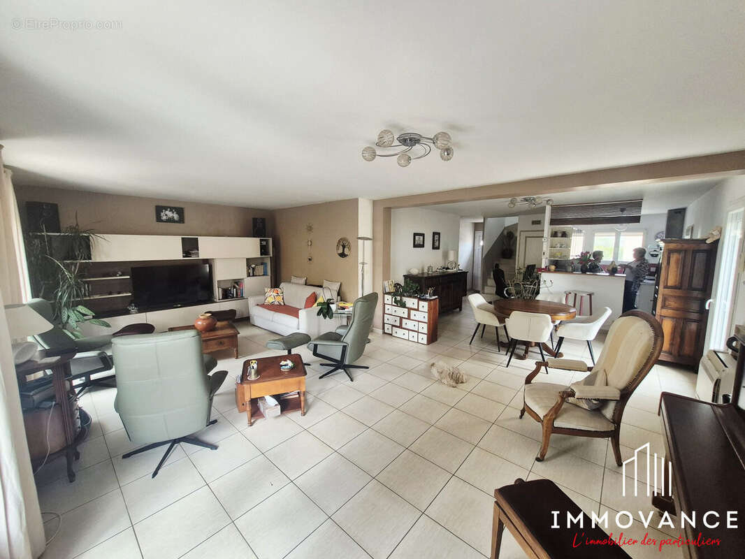 Maison à FRONTIGNAN