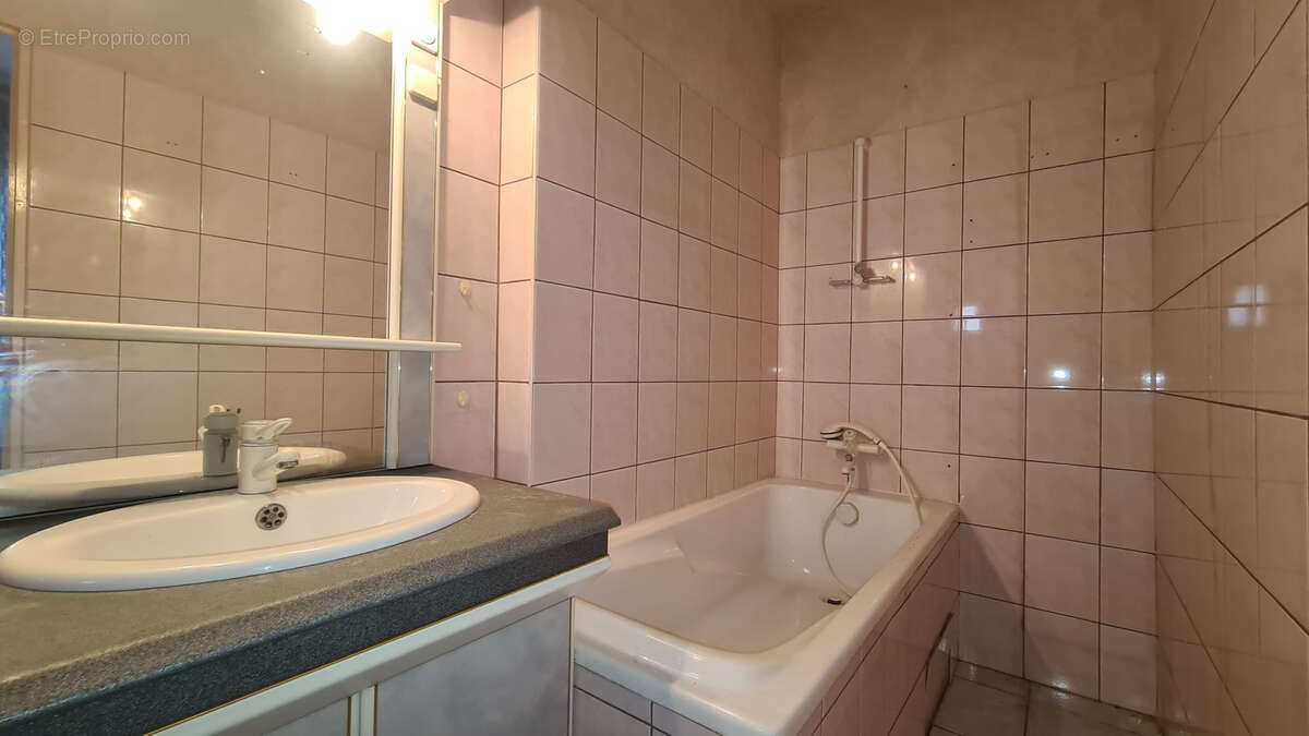 Appartement à THIAIS