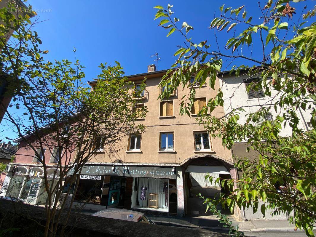 Appartement à FONTAINES-SUR-SAONE