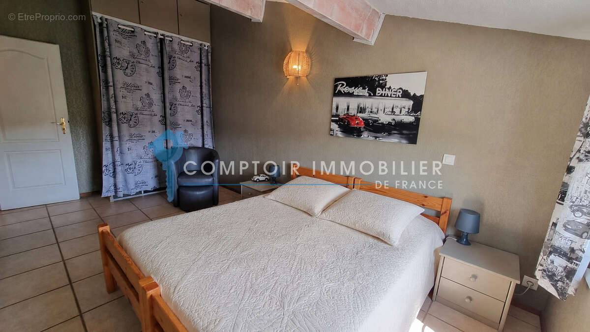VAR (83) - À VENDRE - VIDAUBAN - Villa 3 chambres dans un domaine hôtelier sécurisé - photo 10